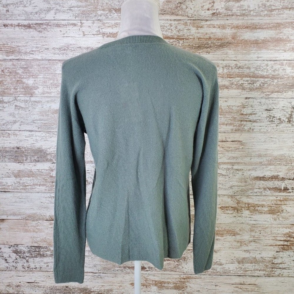 Vince Green Long Sleeve Round Neck Pullover Sweater Size XSmall - Picture 2 of 8